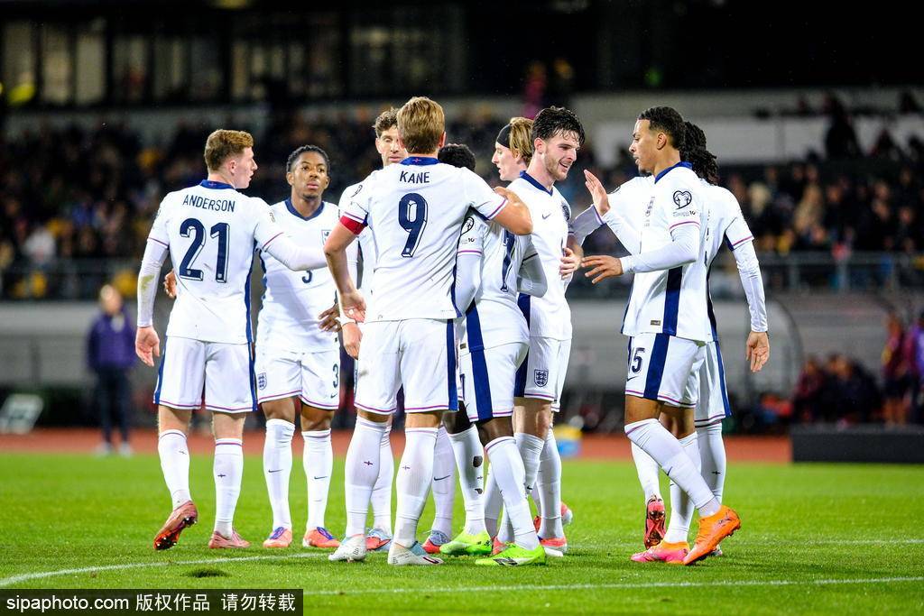 欧洲首队<strong></p>
<p>国内三大交易所</strong>!世预赛-凯恩两球 英格兰5-0拉脱维亚进世界杯