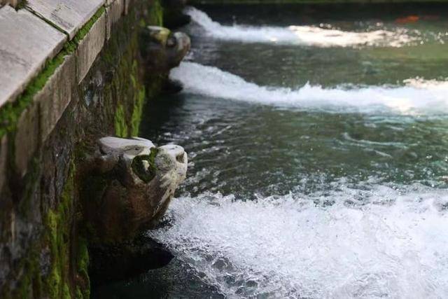 黑虎泉喷得“兽头”都不够用了!济南群泉竞涌<strong></p>
<p>国内三大交易所</strong>,几十年一见