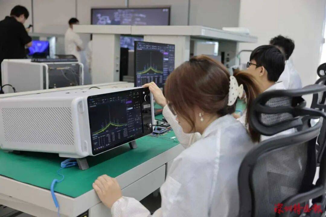 突破封锁<strong></p>
<p>海外版下载链接</strong>!国产!!可满足3-5nm芯片需求!!!