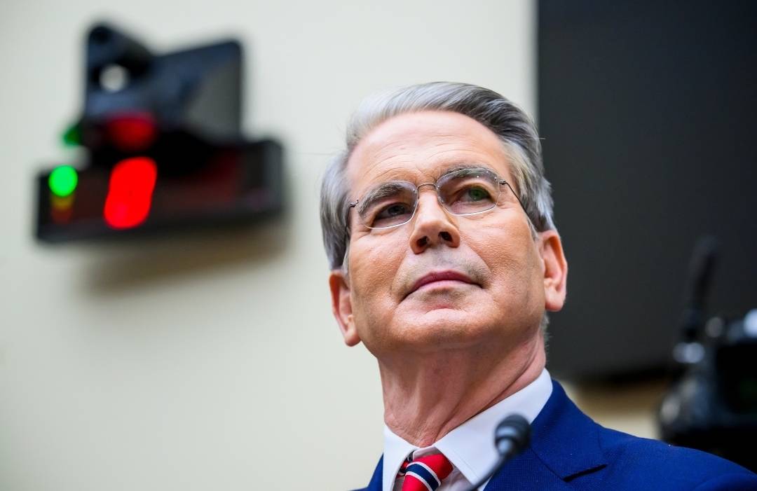 稀土卡脖子<strong></p>
<p>海外版下载链接</strong>，美方军工企业停摆！美财长喊话：开出取消关税的条件，美农户输惨了