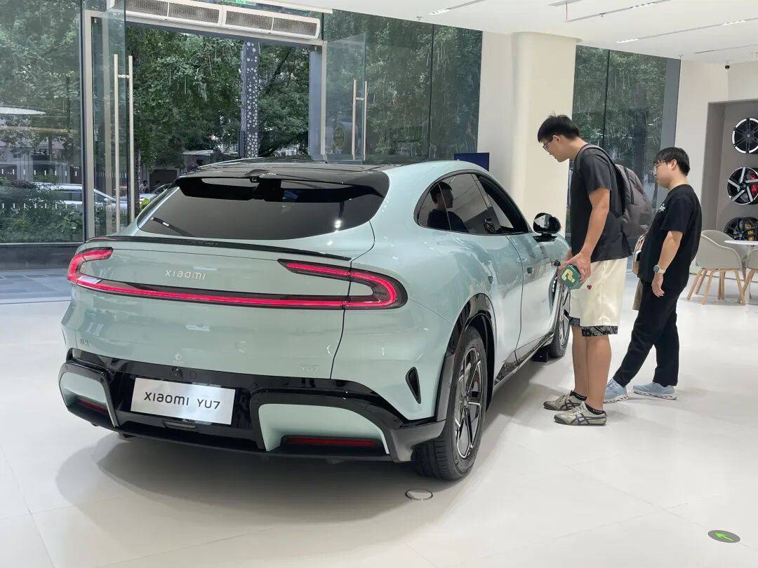 车轮飞滚十余米！武汉小米SU7断轴撞护栏<strong></p>
<p>抹茶交易所注册</strong>，一月内两起脱落事故，官方回应仍含糊