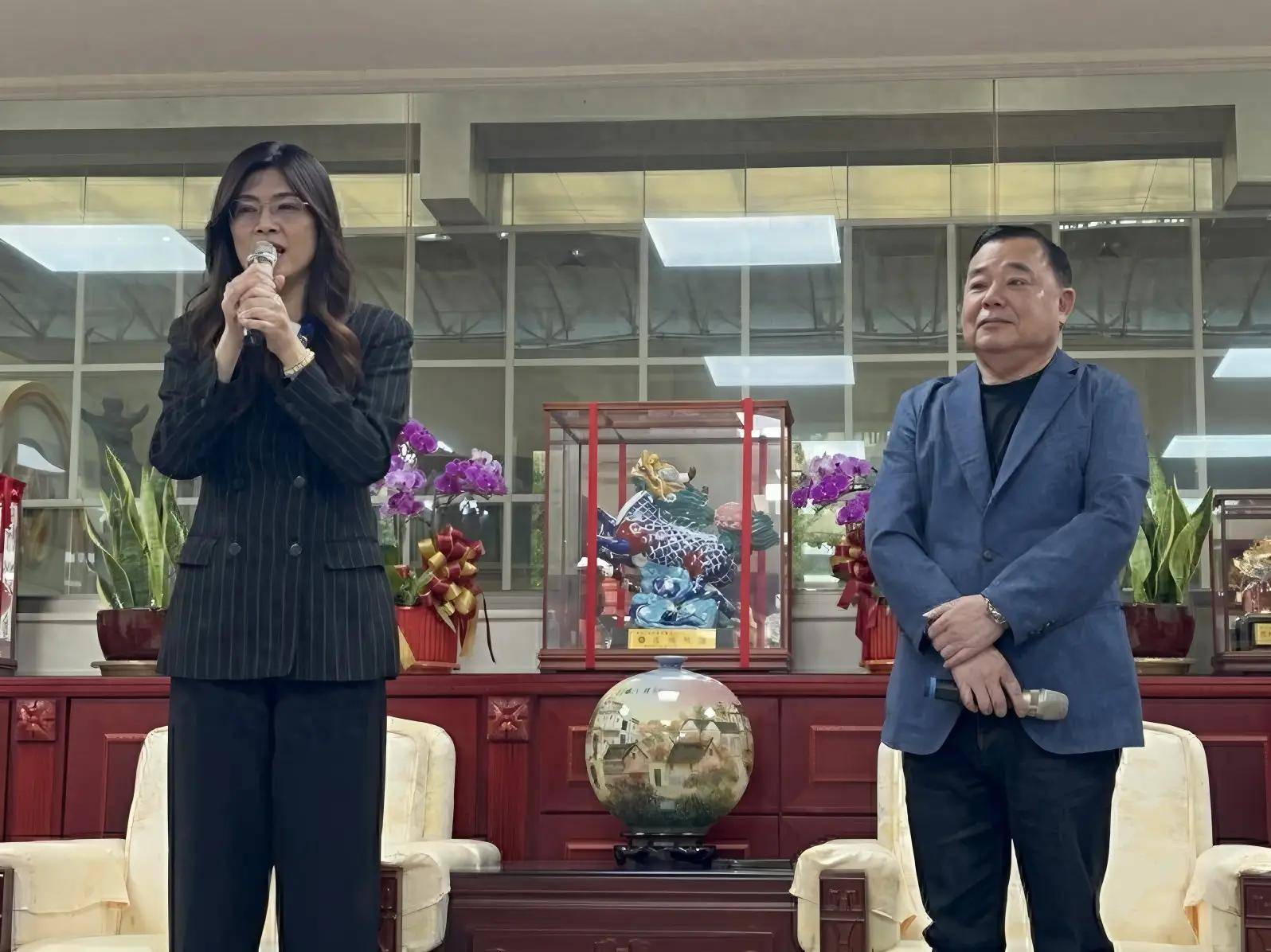 公然与郑丽文九二共识唱反调<strong></p>
<p>股票在线看盘</strong>？国民党中央：亲美 友日 和陆路线不变