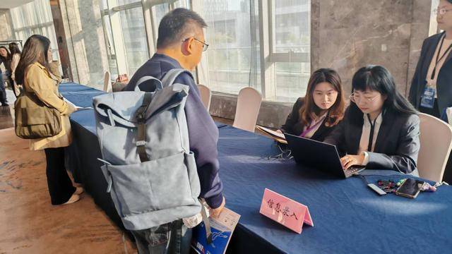 一财直击第十一批国家药品集采开标<strong></p>
<p>中国中车股票</strong>，今年有哪些新变化？