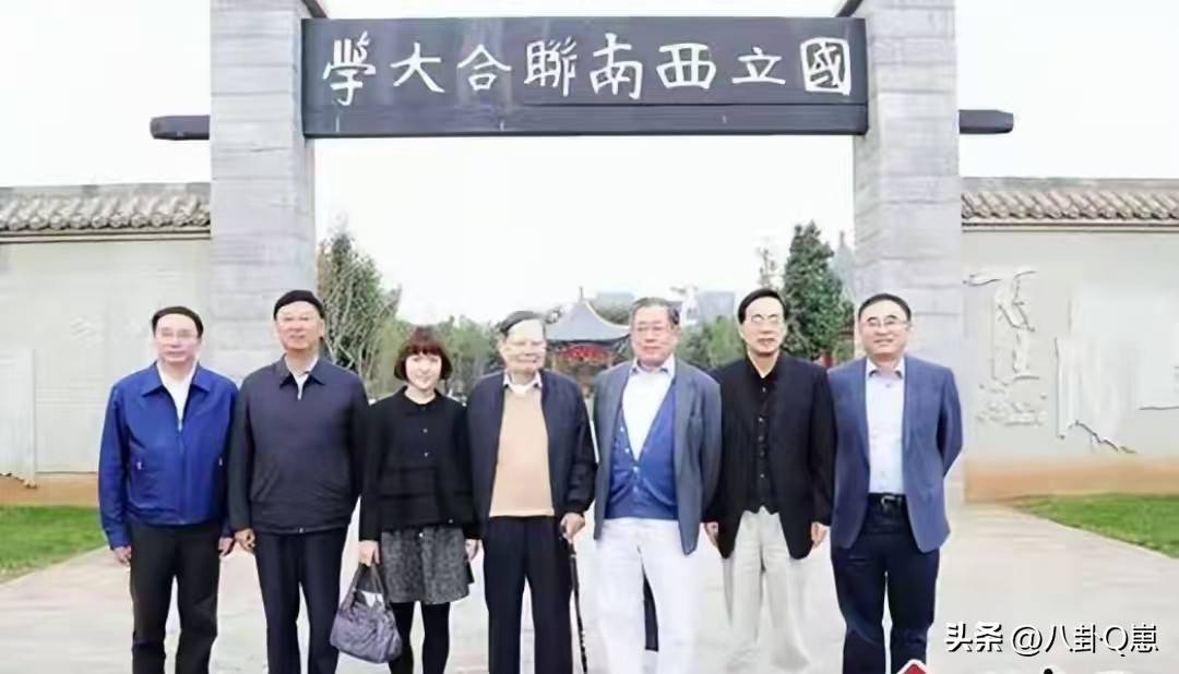 不查不知道<strong></p>
<p>恒生电子股票</strong>，一查吓一跳！杨振宁的弟弟杨振汉，人生活的这么精彩