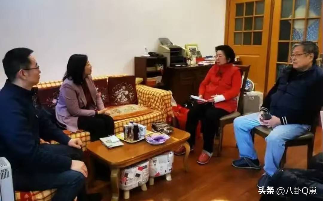 不查不知道<strong></p>
<p>恒生电子股票</strong>，一查吓一跳！杨振宁的弟弟杨振汉，人生活的这么精彩