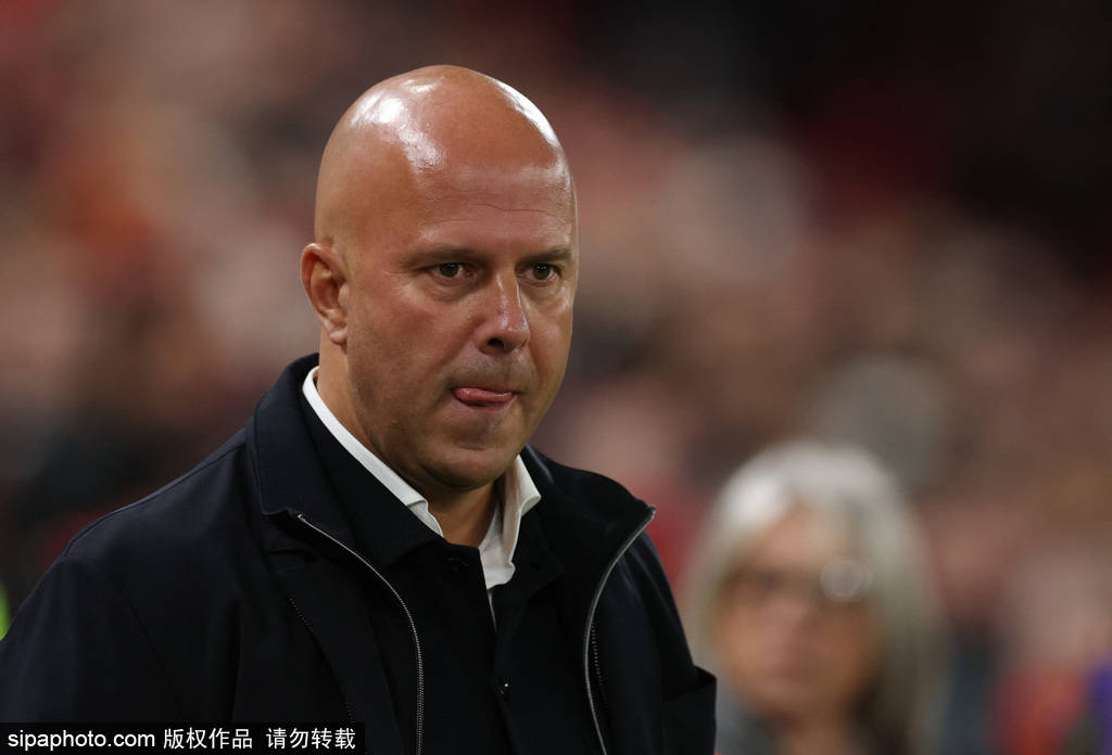 遭赛季三杀<strong></p>
<p>好想你股票</strong>！联赛杯-萨尔双响 利物浦轮换阵容0-3水晶宫出局