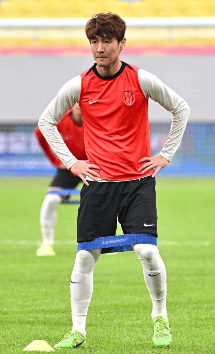 中超争冠最后冲刺<strong></p>
<p>指南针股票</strong>，徐正源：明晚联赛就是“一场战争”