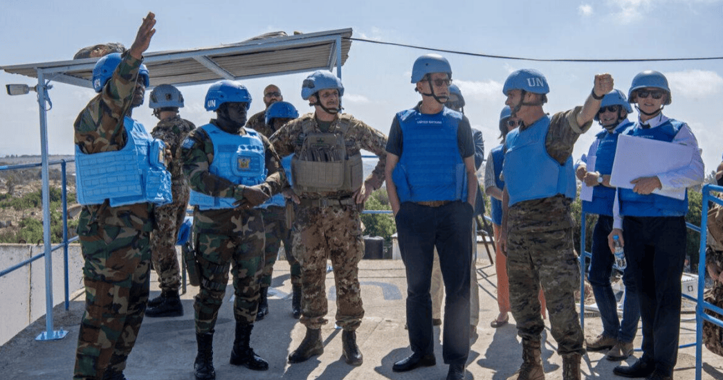 中东战云密布<strong></p>
<p>长虹股票</strong>,以色列不宣而战对法军开打,美军威胁要炸联合国维和部队!