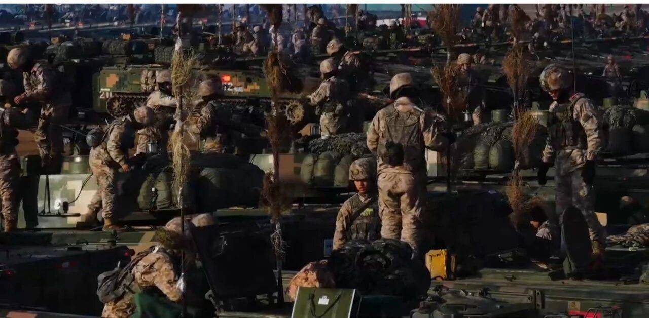 大场面！机器狗、无人机开路<strong></p>
<p>中国中铁股票</strong>，实兵对抗演练画面公布