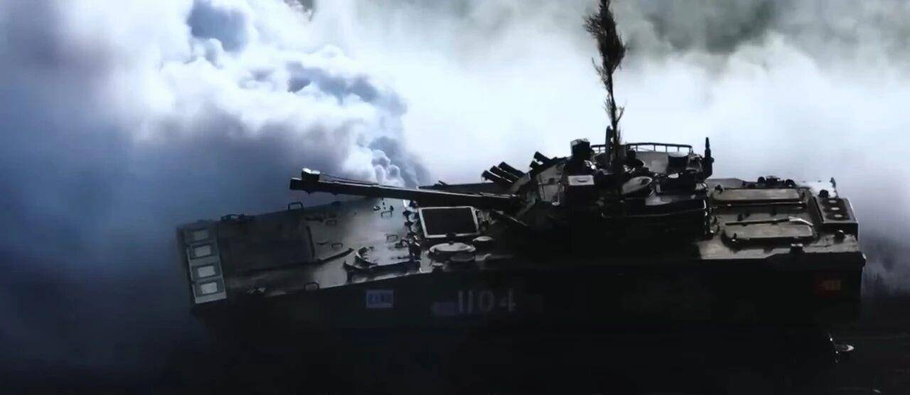 大场面！机器狗、无人机开路<strong></p>
<p>中国中铁股票</strong>，实兵对抗演练画面公布