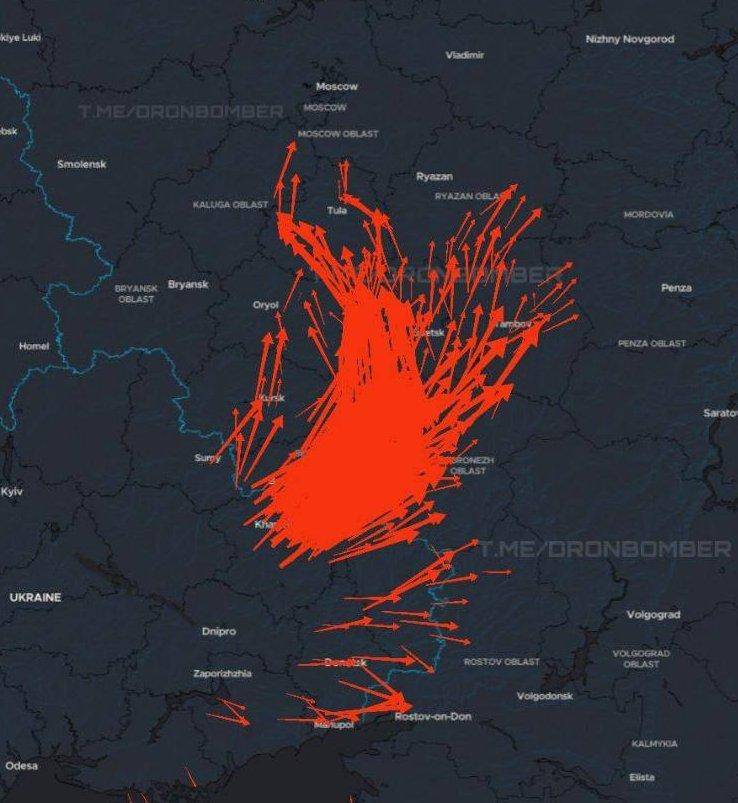炸榛树导弹<strong></p>
<p>中国中铁股票</strong>,炸莫斯科,炸俄军上校,乌克兰豁出去,不怕被核打击