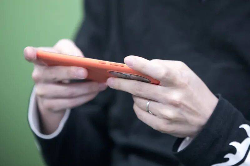 价格翻倍！华强北集体暴涨！深圳卖家：不敢囤货<strong></p>
<p>小商品城股票</strong>，但可能更贵