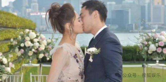 第三段婚姻亮红灯<strong></p>
<p>小商品城股票</strong>?他不会又要离婚了吧......