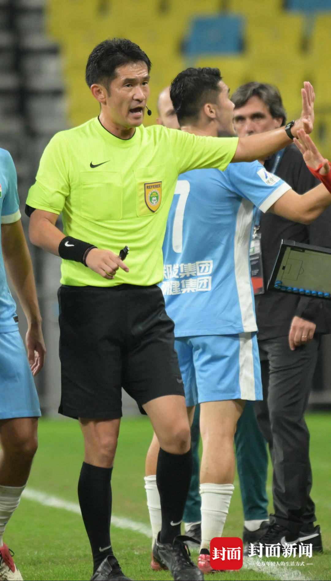 足协认定误判<strong></p>
<p>小商品城股票</strong>!成都蓉城因裁判两次争议判罚中超争冠梦碎