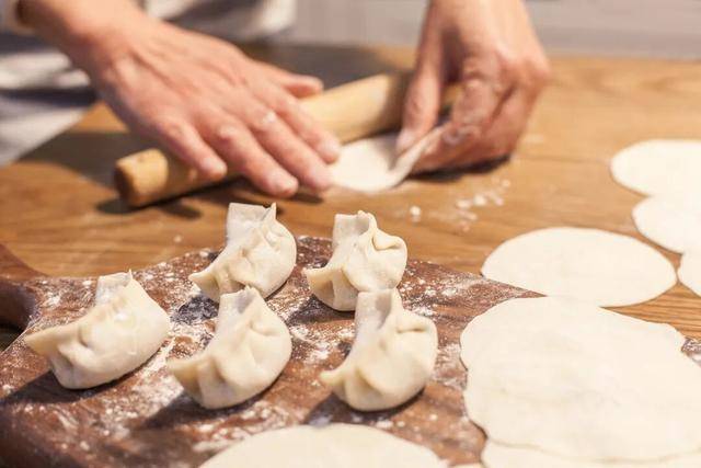 百年难遇“早立冬”来了<strong></p>
<p>小商品城股票</strong>!有啥讲究?早看早准备!