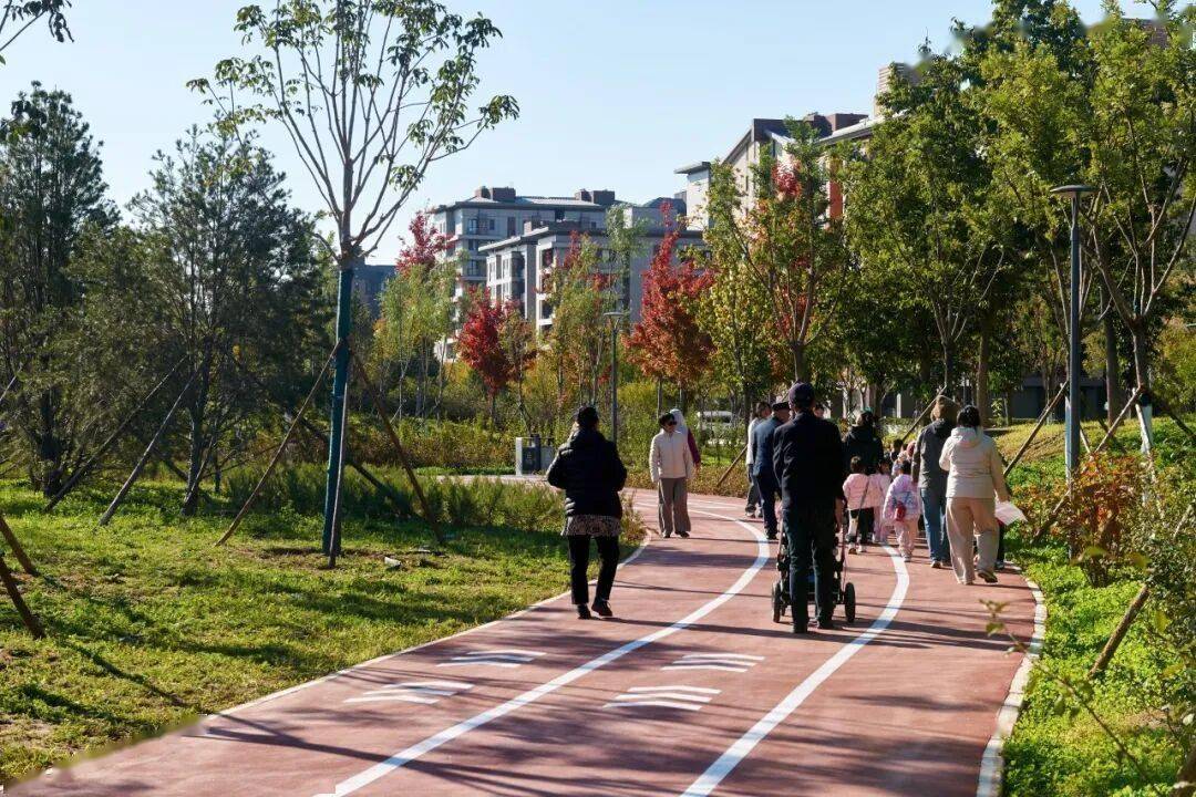 北京新添一个超美大公园<strong></p>
<p>小商品城股票</strong>!占地超300亩