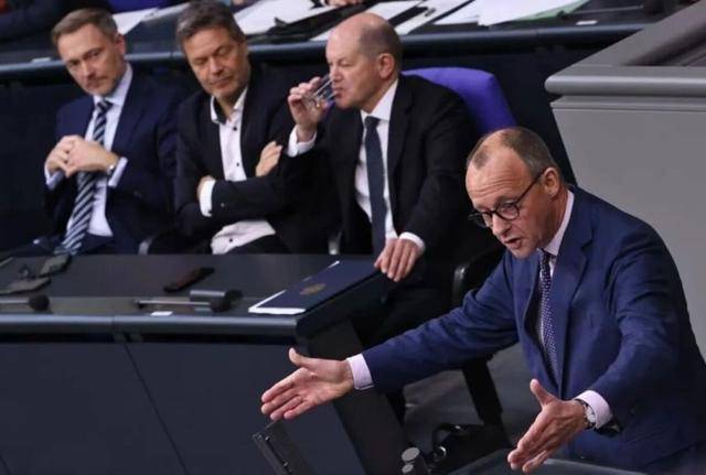 连续有两位国王访华<strong></p>
<p>小商品城股票</strong>,其中一位是建交以来首访,证明了什么?