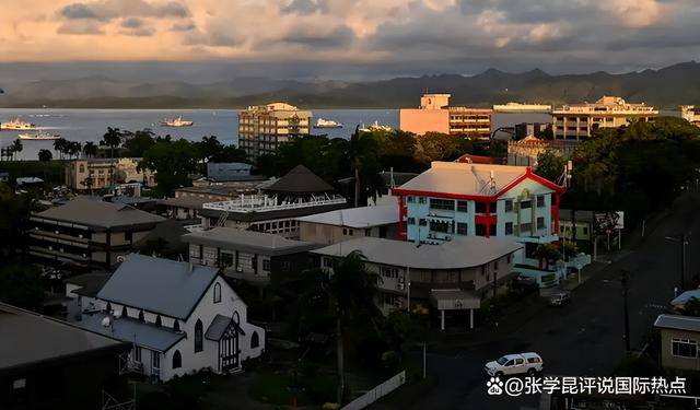 与华建交50周年当天<strong></p>
<p>海天味业股票</strong>，这国大使窜访台湾，这件事中方得要一个说法