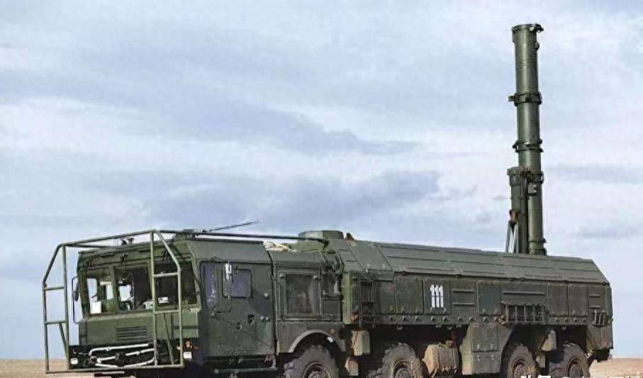 俄军发射13枚“全球禁止”导弹突袭乌克兰<strong></p>
<p>锦龙股份股票</strong>，核打击前最后警告，80万北约兵蓄势待发