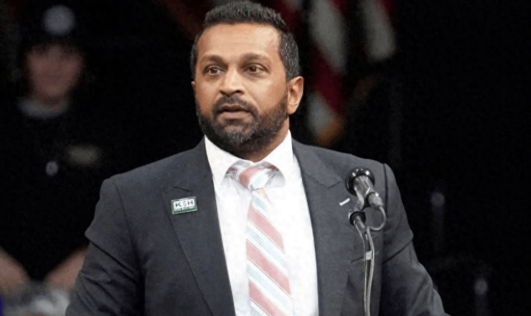 FBI局长奉命秘密抵华，事前没传出半点风声，中美为何讳莫如深？