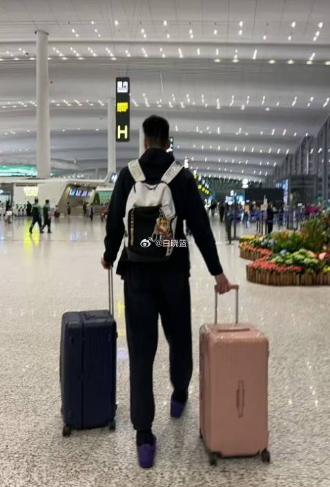 全运会男篮决赛不打了<strong></p>
<p>兴业银行股票</strong>!曝余嘉豪已返回西班牙