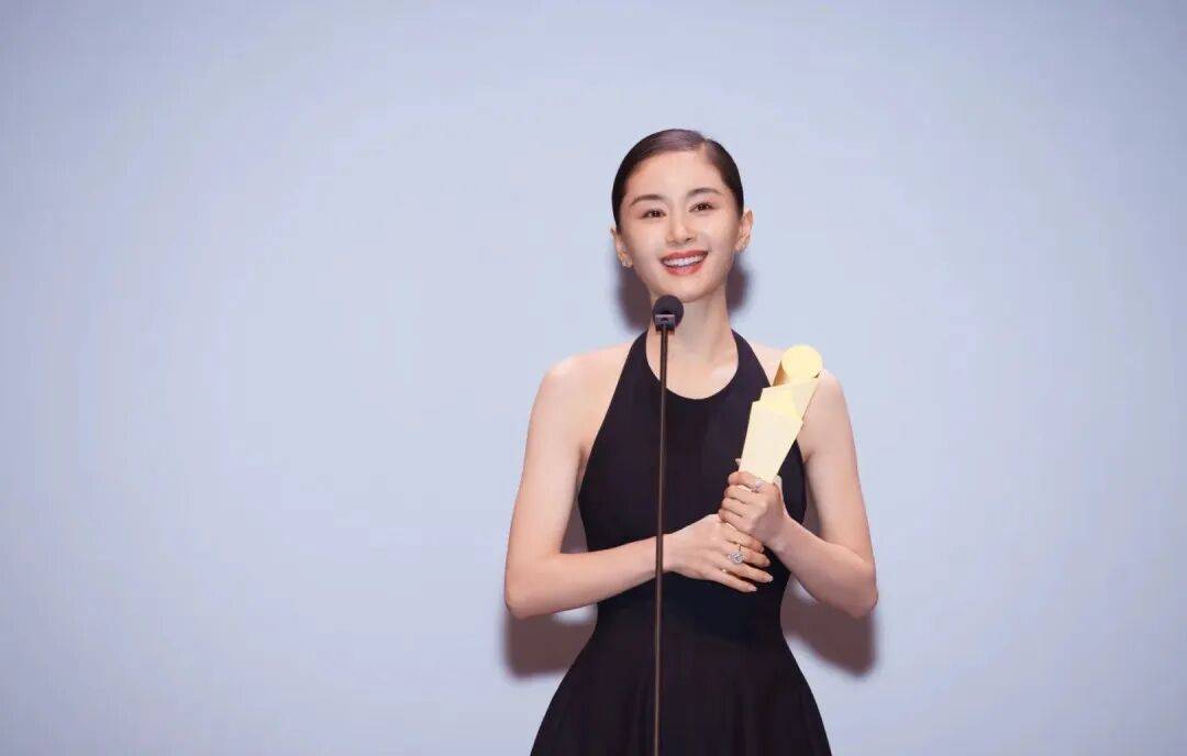 王子文：孩子是最重要的<strong></p>
<p>山东黄金股票</strong>，我演不出一模一样的曲筱绡