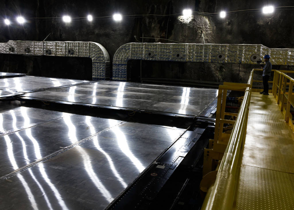 镜头内外|地下700米<strong></p>
<p>山东黄金股票</strong>,国之重器捕捉“幽灵粒子”