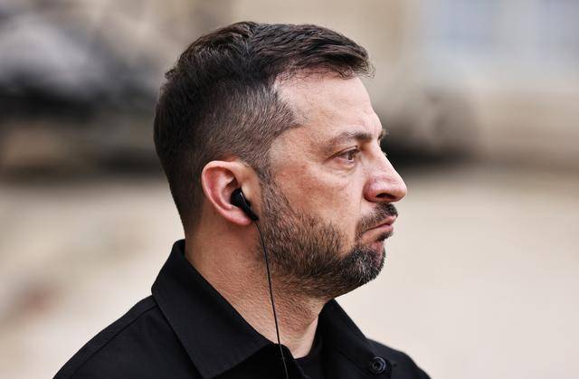 俄军再下一城<strong></p>
<p>高新兴股票</strong>?泽连斯基表示“28点计划”可以谈