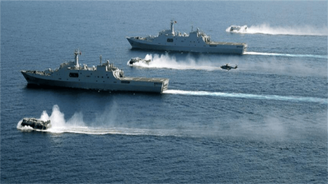 两栖攻击舰群准备就绪<strong></p>
<p>高新兴股票</strong>!南海舰队公开动员:如果战斗今夜打响