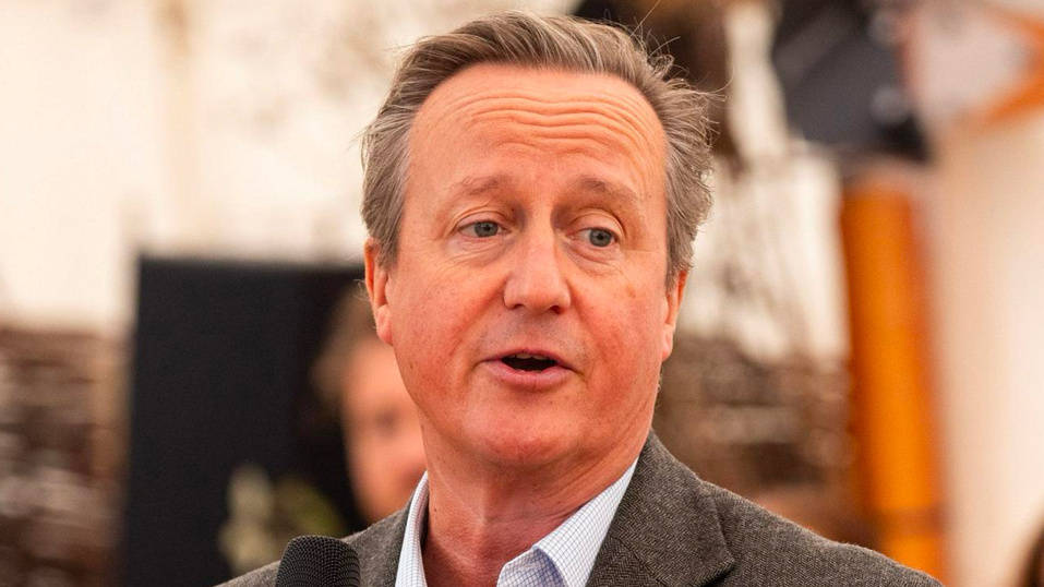 英国前首相卡梅伦患前列腺癌