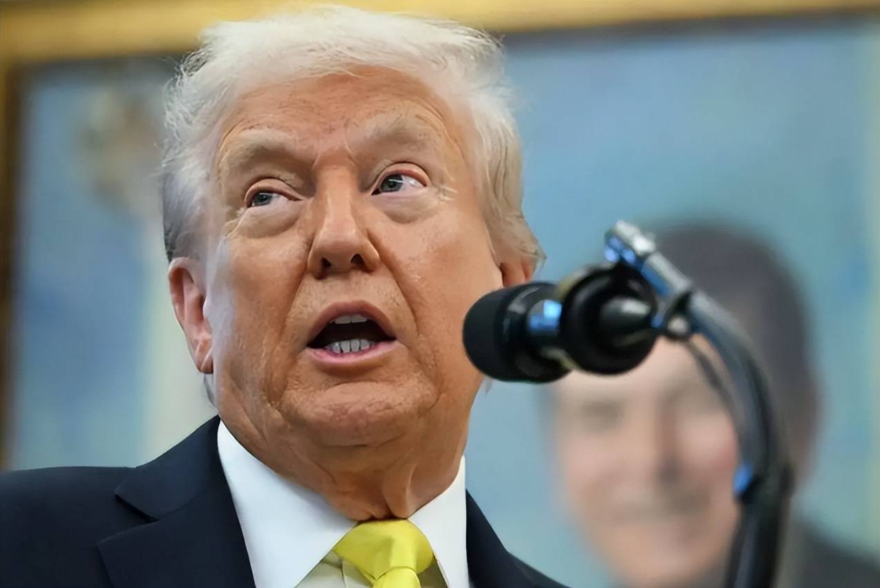 欧洲根本拦不住了!俄军终于发现<strong></p>
<p>格林美股票</strong>,泽连斯基为啥不投降:俄不再客气一巴掌甩在北约脸上