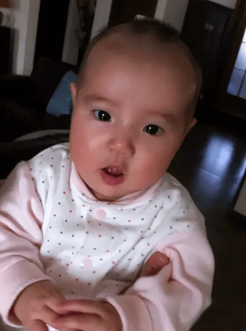 考古|杨雪女儿为妈妈拍站姐图<strong></p>
<p>同花顺炒股票</strong>，颜值重现“江玉燕”，最美反派还是个宝藏女神！