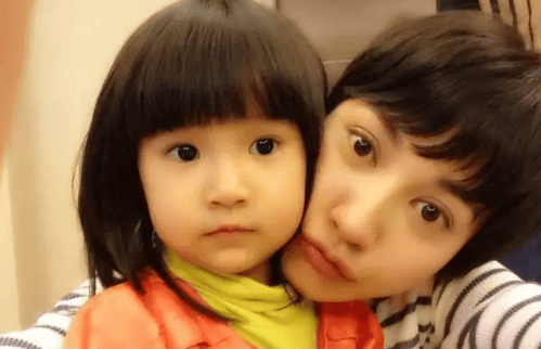 考古|杨雪女儿为妈妈拍站姐图<strong></p>
<p>同花顺炒股票</strong>，颜值重现“江玉燕”，最美反派还是个宝藏女神！