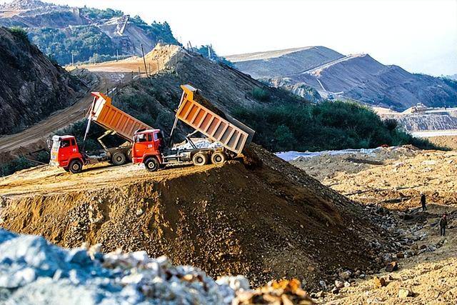 法国官宣马克龙访华<strong></p>
<p>铜陵有色股票</strong>，中方态度和两年前不同了