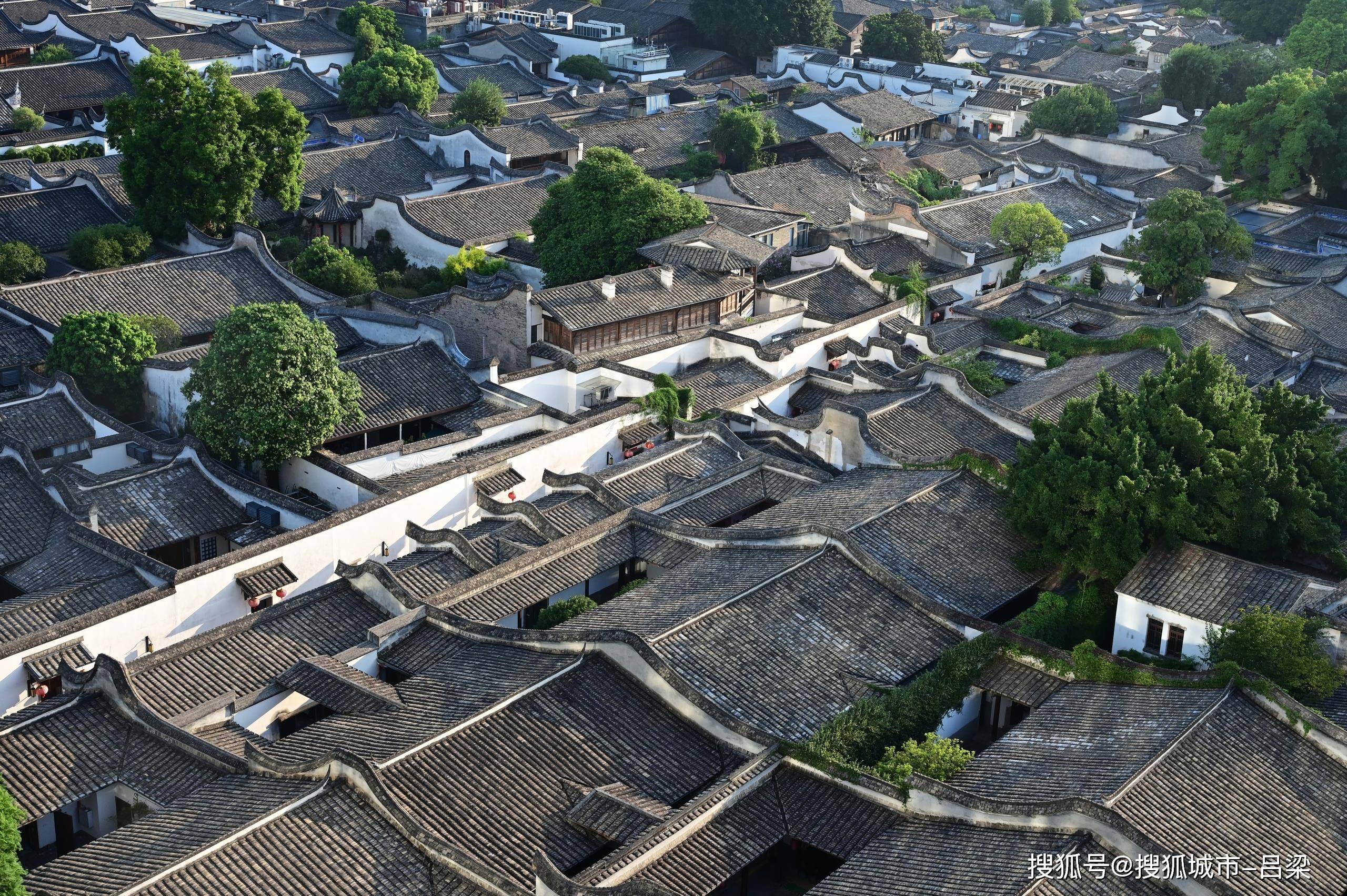 时政微观察丨建设人民城市<strong></p>
<p>铜陵有色股票</strong>,致广大而尽精微