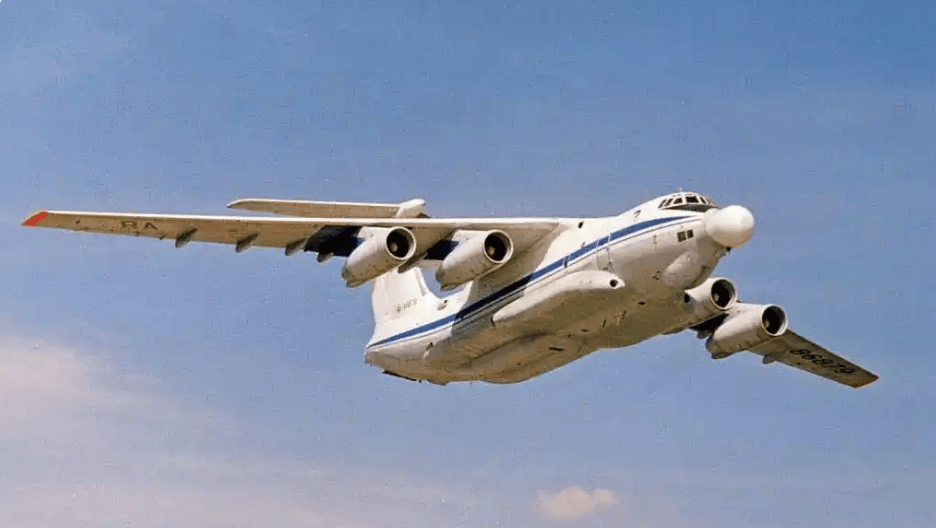 乌克兰发动夜间远程袭击<strong></p>
<p>交通银行股票</strong>,俄罗斯唯一一架激光武器试验机被毁,预警指挥机测试机也遭破坏