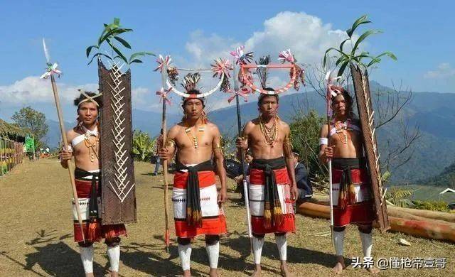 第一个扑向祁团长的印军黄种人面孔<strong></p>
<p>舍得股票</strong>，他到底是什么人？