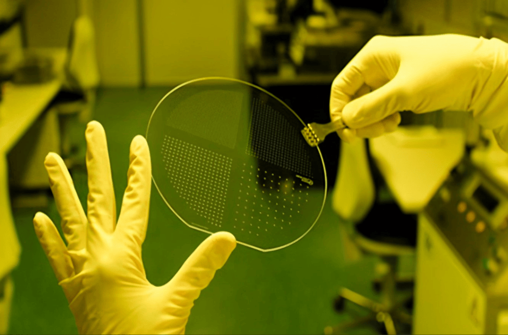 日本不服中国禁令?全面停止对华出口光刻胶<strong></p>
<p>两面针股票</strong>,中方即刻推出反制手段