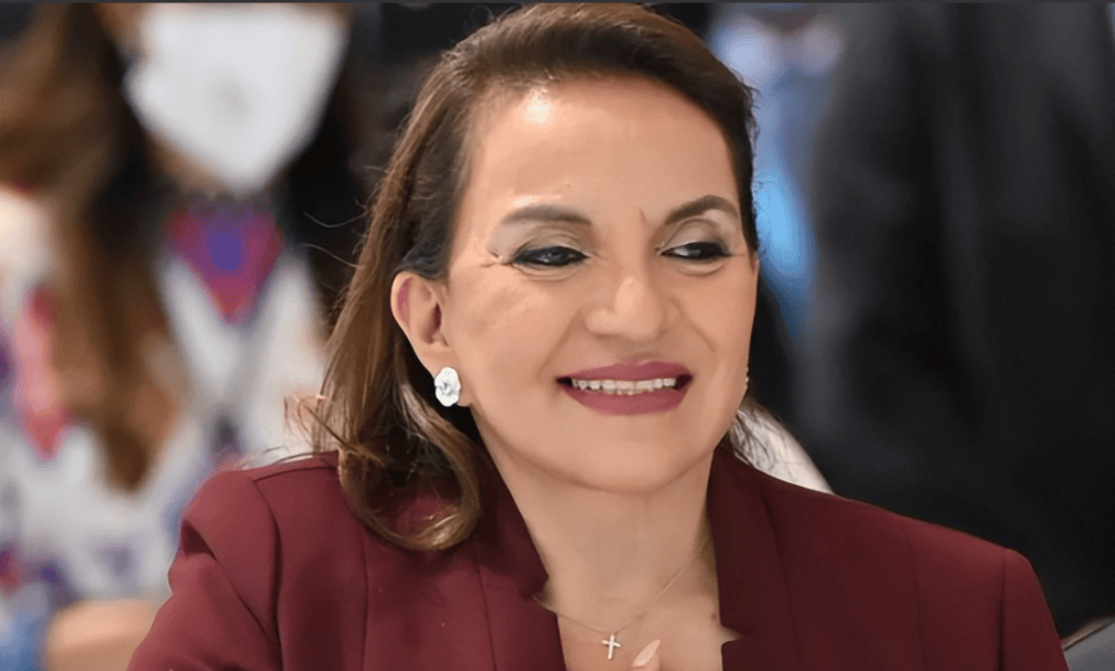 局势反转!洪都拉斯总统公布选举无效<strong></p>
<p>紫光国微股票</strong>,美新战略失败或成定局?