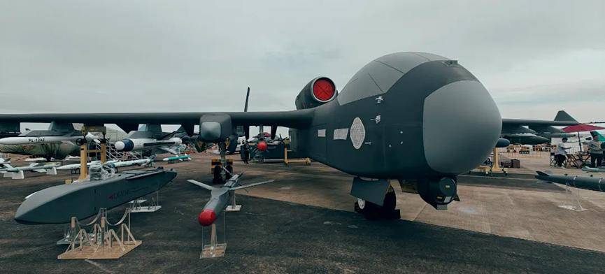 中国“空中航母”首飞成功<strong></p>
<p>紫光国微股票</strong>!