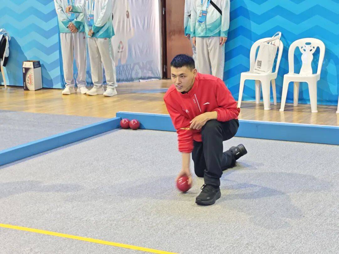 喜报:<strong></p>
<p>三六零股票</strong>我市特奥滚球队在全国残运会上斩获1金1银5铜