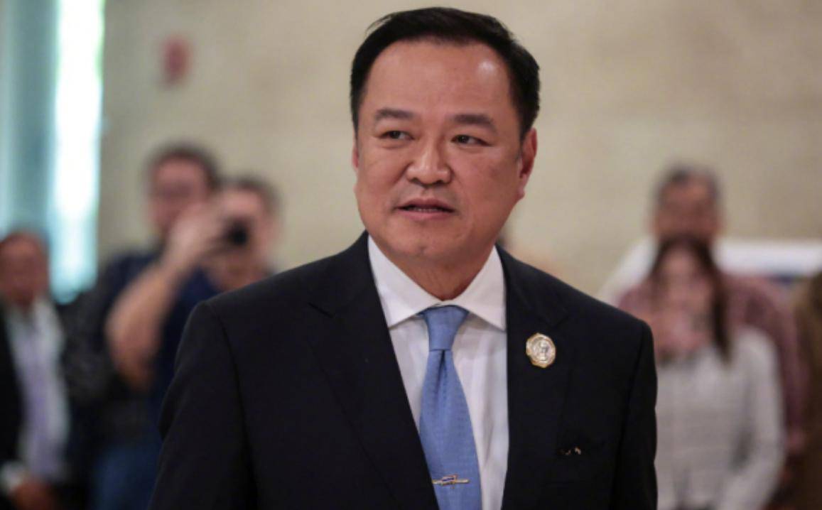 柬埔寨伤亡700人<strong></p>
<p>上海电气股票股吧</strong>，中企援建大桥被炸！泰国中械军大获全胜，大批导弹成战利品