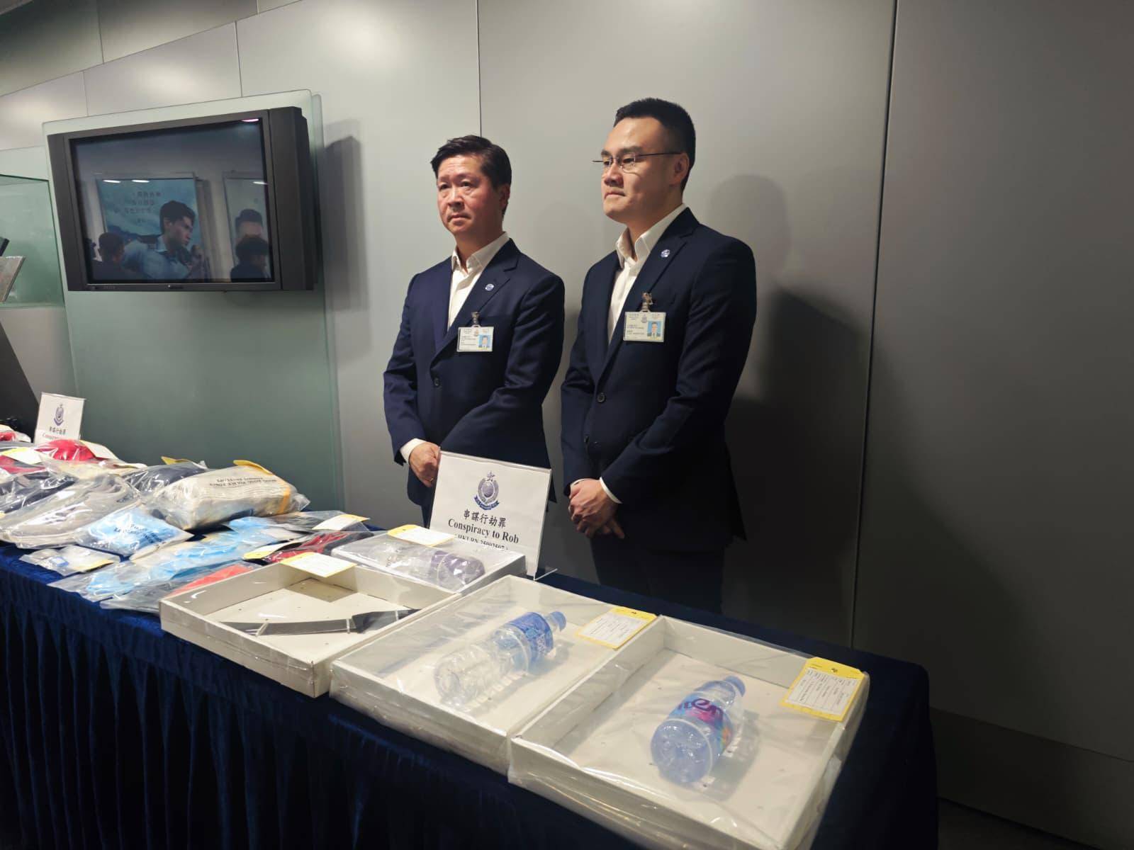 香港10亿劫案|警方:15人被捕<strong></p>
<p>阿里股票</strong>,属精心策划,抢劫过程仅30秒