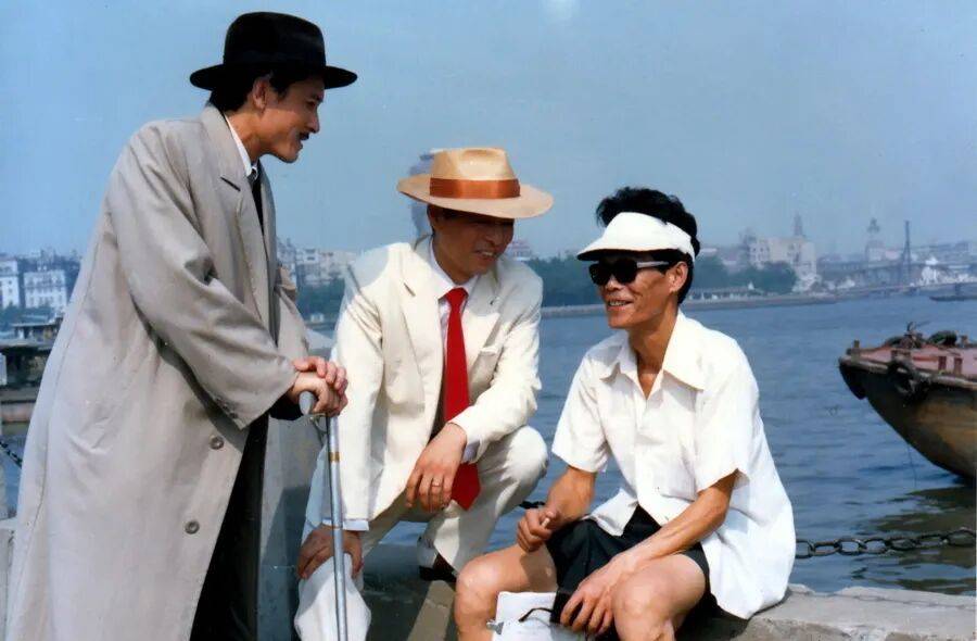 哀悼！上海著名导演逝世<strong></p>
<p>中国卫通股票</strong>，曾创造中国悬疑片票房奇迹