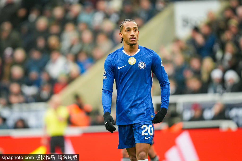 观战台:曼联恶战纽卡+切尔西火拼维拉 曼城冲八连胜