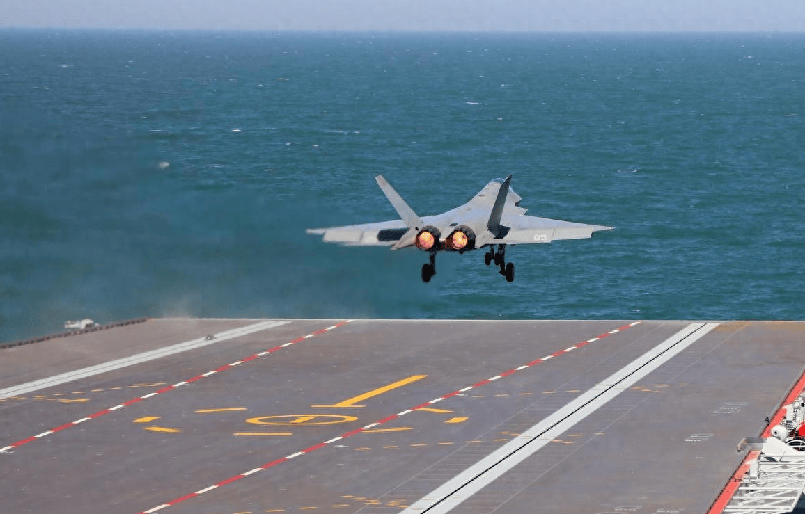 美媒:不得不承认<strong></p>
<p>中国神华股票</strong>,除了美国海军,福建舰是全球最强大的超级航母