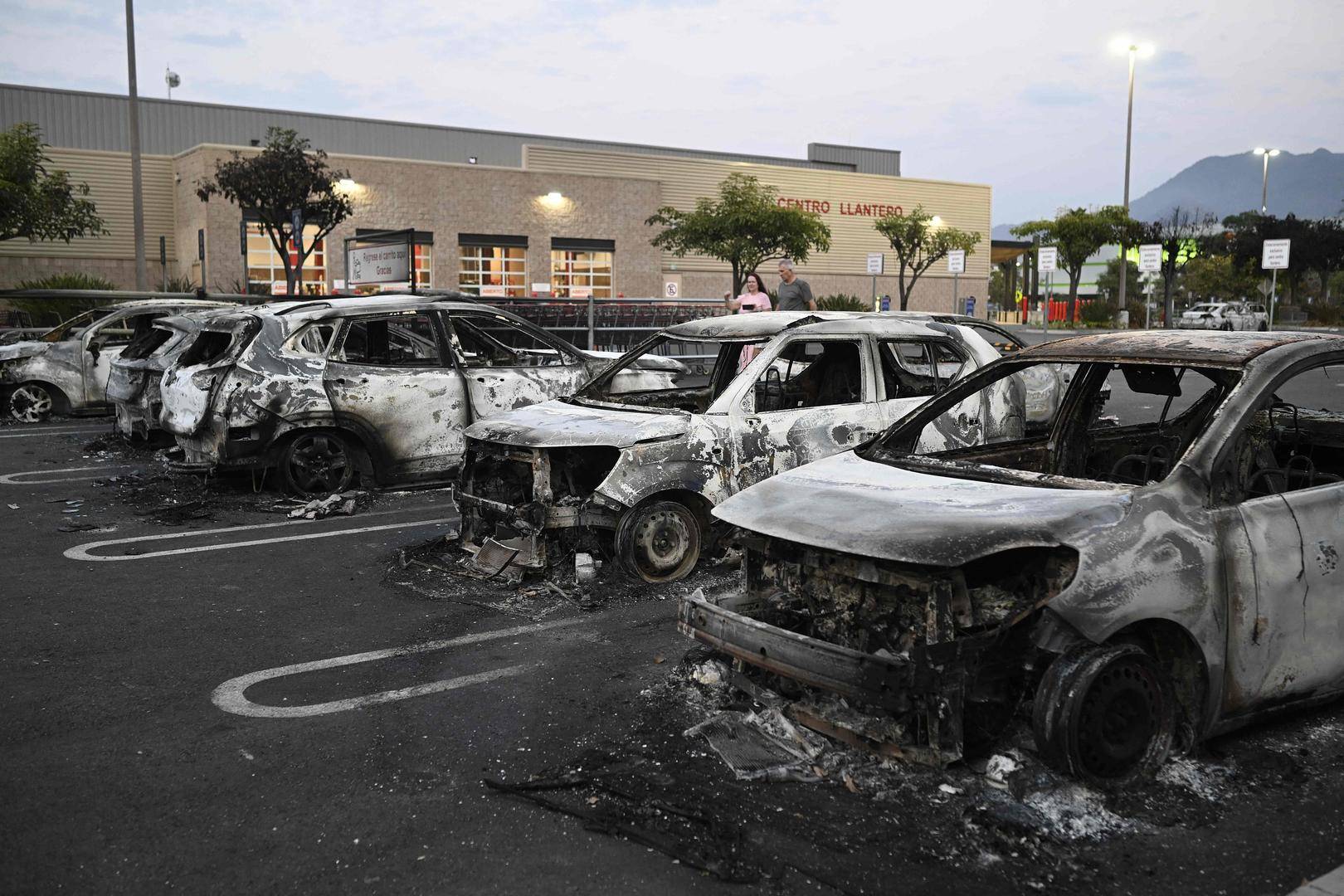 “全球最大毒枭”被击毙细节曝光：情人“带路”到藏身地<strong></p>
<p>人民网股票</strong>，25名国民警卫队员激战中阵亡